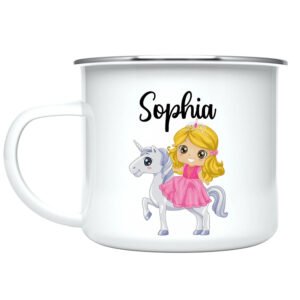 Detail of the easy-to-grasp enamel-coated stainless steel handle on the children mug